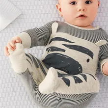 Г. Осенний Модный комплект одежды для малышей, серый хлопковый комбинезон с длинными рукавами и рисунком зебры+ шапочка, одежда для новорожденной девочки-малыша