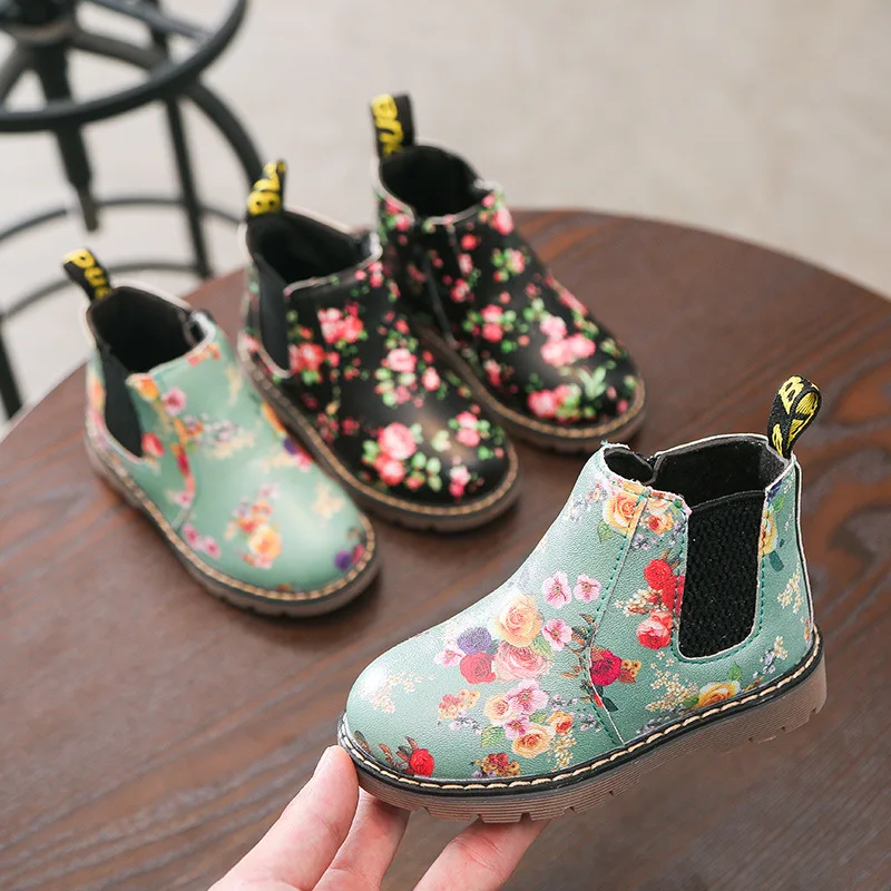 2019 New Kids Ankle Boots Girls Flower Print Shoes Chelsea Boots Girls Autumn Martin Boots Children Winter Snow Boots Size 21-36 2019 New Kids Ankle Boots Girls Flower Print Shoes Chelsea Boots Girls Autumn Martin Boots Children Winter Snow Boots Size 21-36