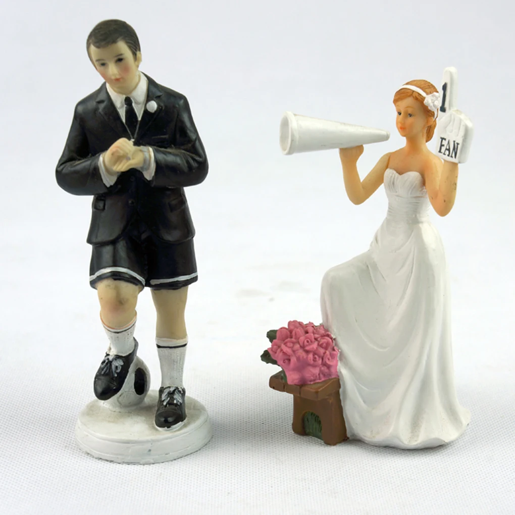 Romantic Black Groom Bride Marry Resin Figurine Wedding Cake Topper Wedding Decoration - Цвет: NO11