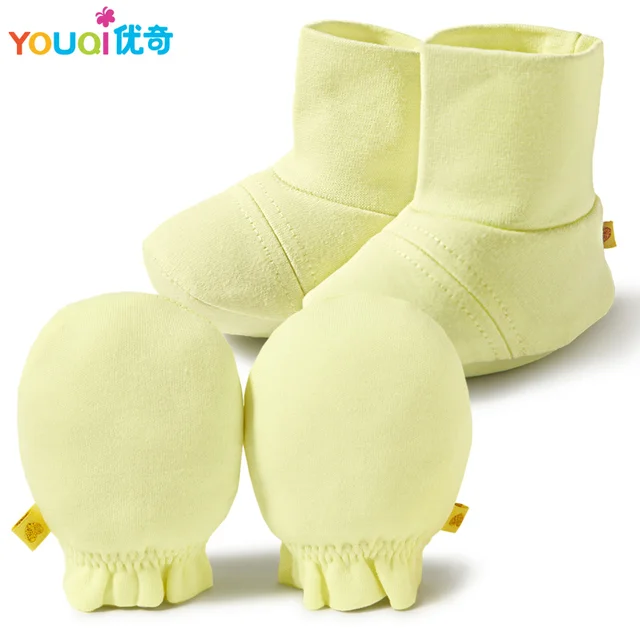 2 Pcs/Lot Newborn Baby Gloves Brand Cotton Quality Socks Spring and