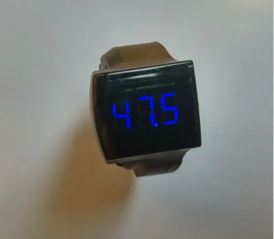 digital displayonly blue  letter