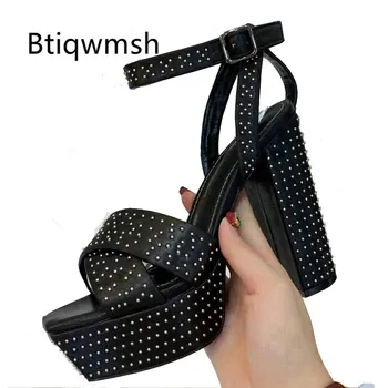 

2019 Retro Studded Platform Sandals Women Open Toe Rivet Black White Silver Leather High Heel Shoes Woman Formal Dress Shoes