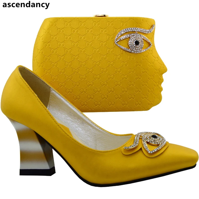 Chaussures Ciel Femmes Mis orange pu Ventes Mariage Atrovirens Africain Ensemble Ciel Assorties jaune De fuchsia En Sac Qualité Talons Dans Bleu Et Couleur Haute q0wA5vEw