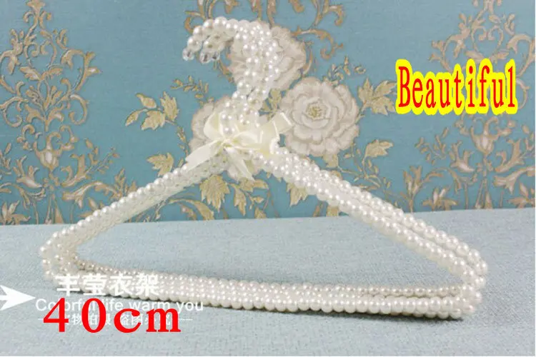 

Real Free Shipping 40cm Bathroom Products Hangers for Cothes Pearl Plastic Beautiful Fashion Woman White Angel Clothes Rack