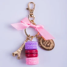 Eiffel Tower Cake Keychains Woman Keychain on Bag Charms Car Keychain with Gift Box