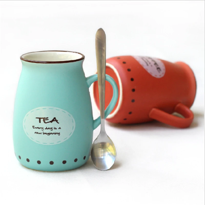 

Cute Cartoon Letter Mug Ceramic Coffee Mug With Spoon And Cover Eco-Friendly Coffee Cup With Hand Grip Mothers Day Gift