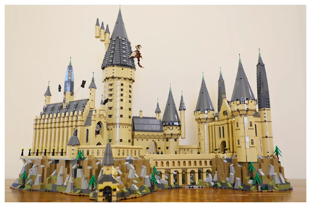 

New Harry Potter Magic Hogwarts Castle Compatible Legoing Harry Potter 71043 Building Blocks Bricks Kids Christmas DIY Toys