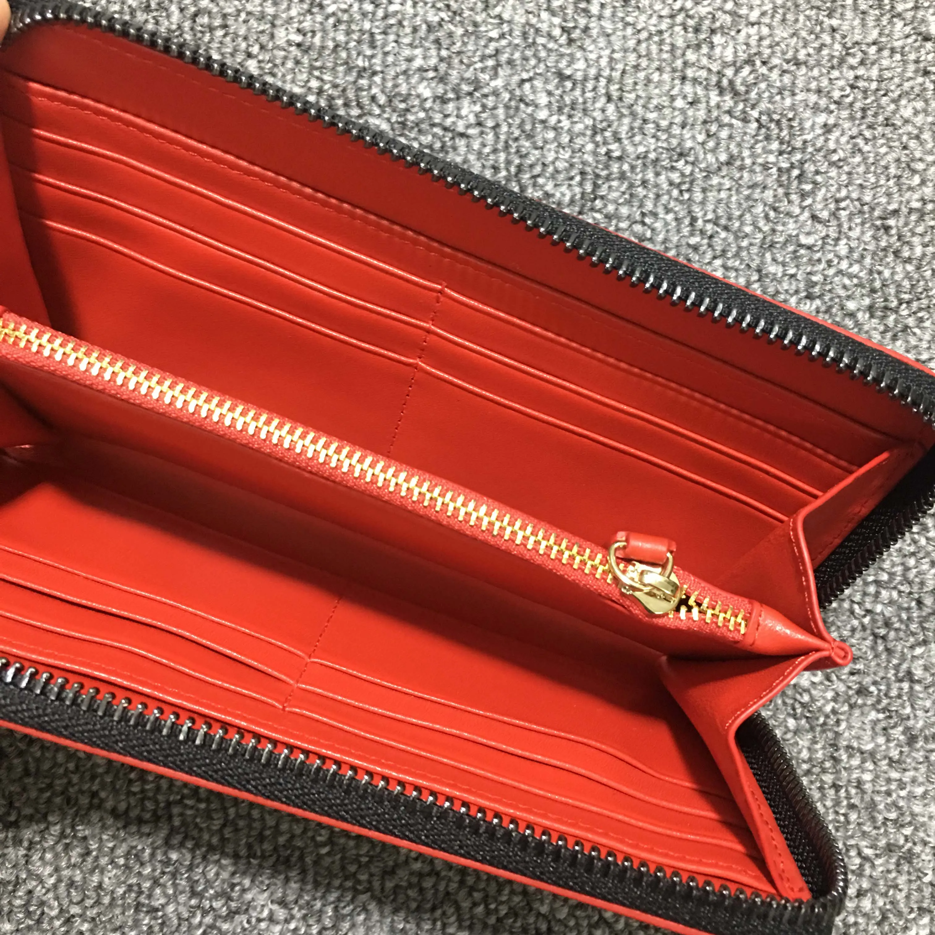 2019 Top Rushed Genuine Leather Unisex Business European And American Leather Wallet For Edge Rivet Zipper Hand Bag Male Female 2019 Top Rushed Genuine Leather Unisex Business European And American Leather Wallet For Edge Rivet Zipper Hand Bag Male Female