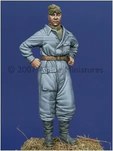 

Pre order goods-AL 35012 1/35 World War II Russian Tank Crew 1943-45