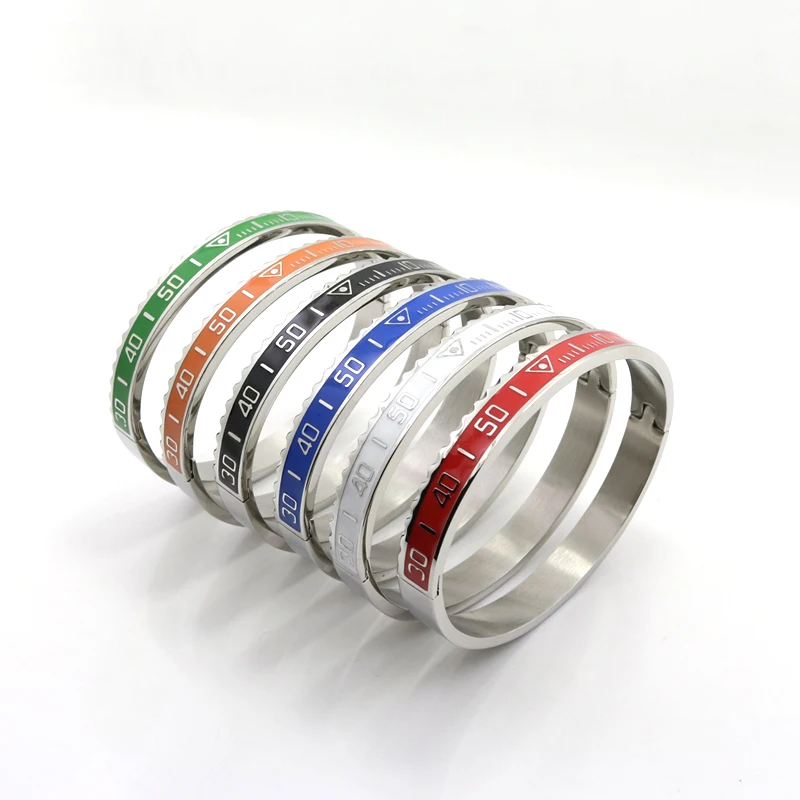 

Trendy Men Wristband Bracelet Speedometer Dial 316L Stainless Steel Initial Bangle Bracelets for Men as Birthday Gift