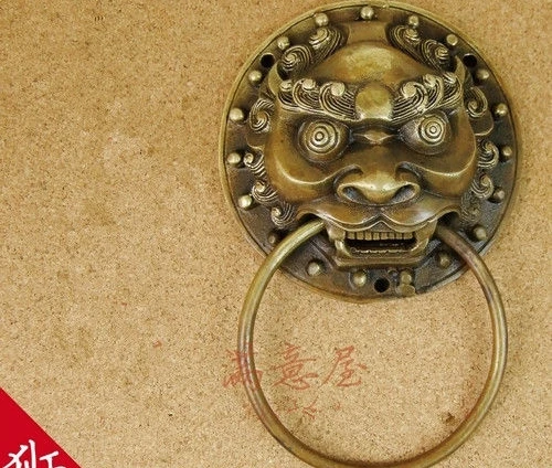 

Chinese Folk Feng Shui Old Bronze Copper Foo Fu Dog Lion Head Door Knocker