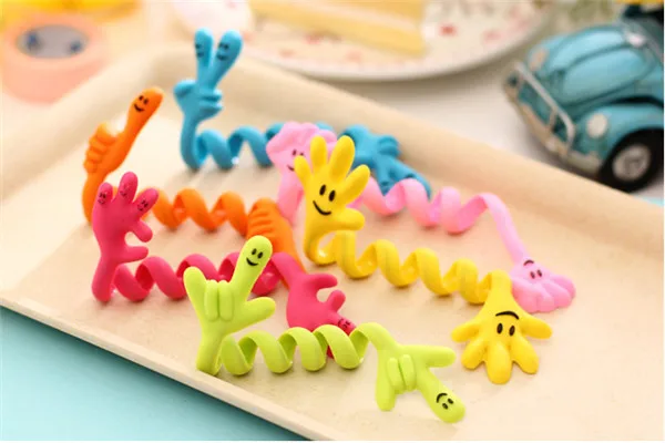 

500 pcs Various palm bent fingers lovely finishing headphone cable power line table clean cartoon