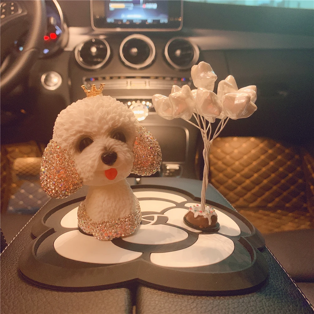 

Creative Car Dashboard Display Ornament Shaking Head Bobble Dog Decoration Universal Attractive Auto Accessories Inner Car Decor