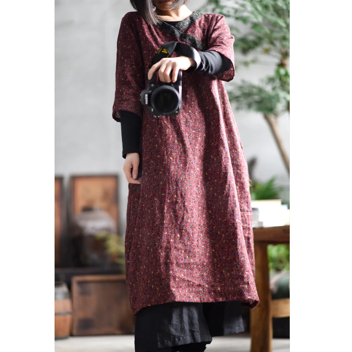 

Cotton Linen Print Floral V neck Women Dress 2019 Maxi Summer Spring Vintage Short Sleeve Dress Brief Loose Women Robe