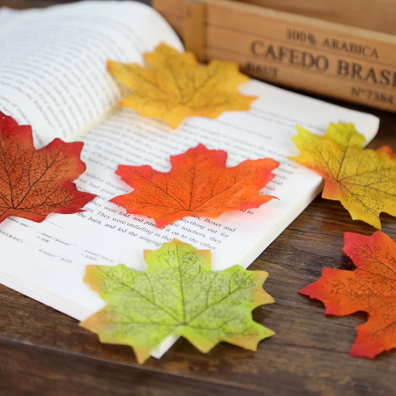7cm Artificial Silk Maple Leaves for Photography Props Craft Fake Vivid Leaf for Photos background DIY Scrapbooking Decoration