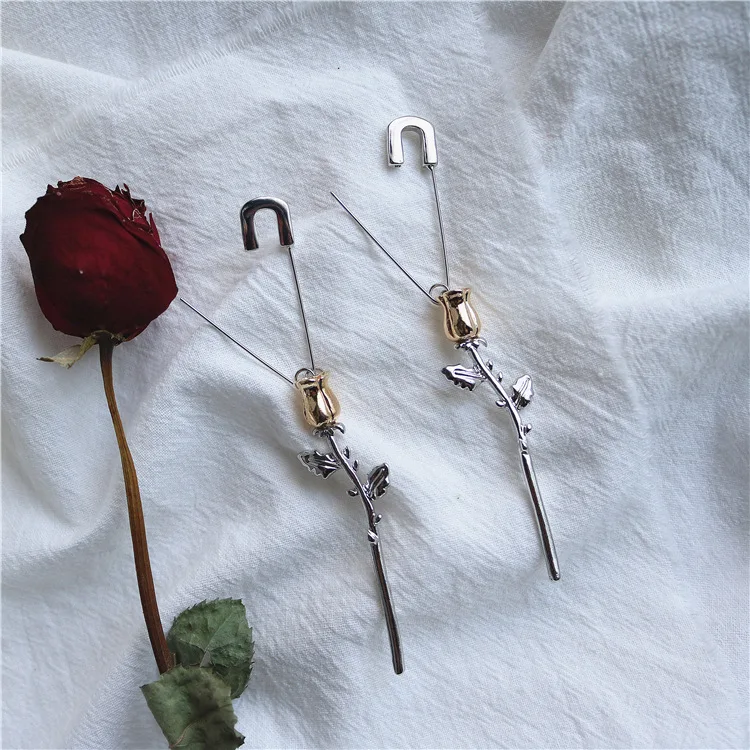 

2019 New Fashion Pin Rose Earrings Original Design Sexy Exaggerated Earrings for Women Long Alloy Fine Earrings Catwalk Gift