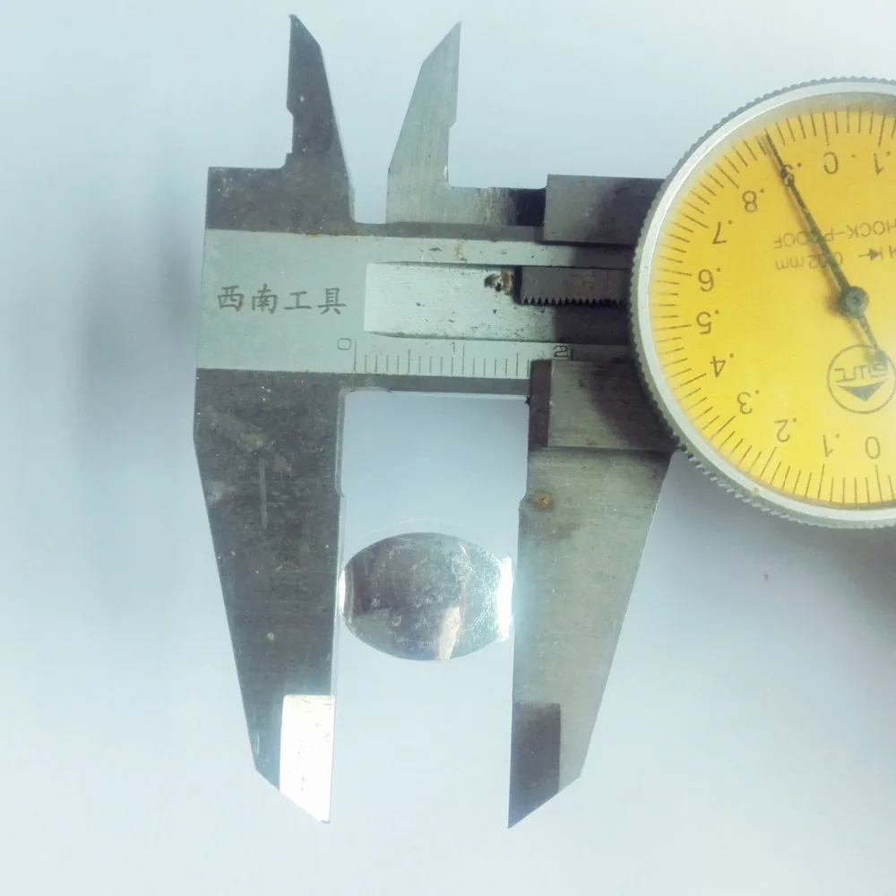 

2Pcs/lot Replacement For TOYOTA Car emblem insignia 16*11 mm Aluminum DIY Silica gel sticker For TOYOTA KEY LOGO CAR KEY LOGO