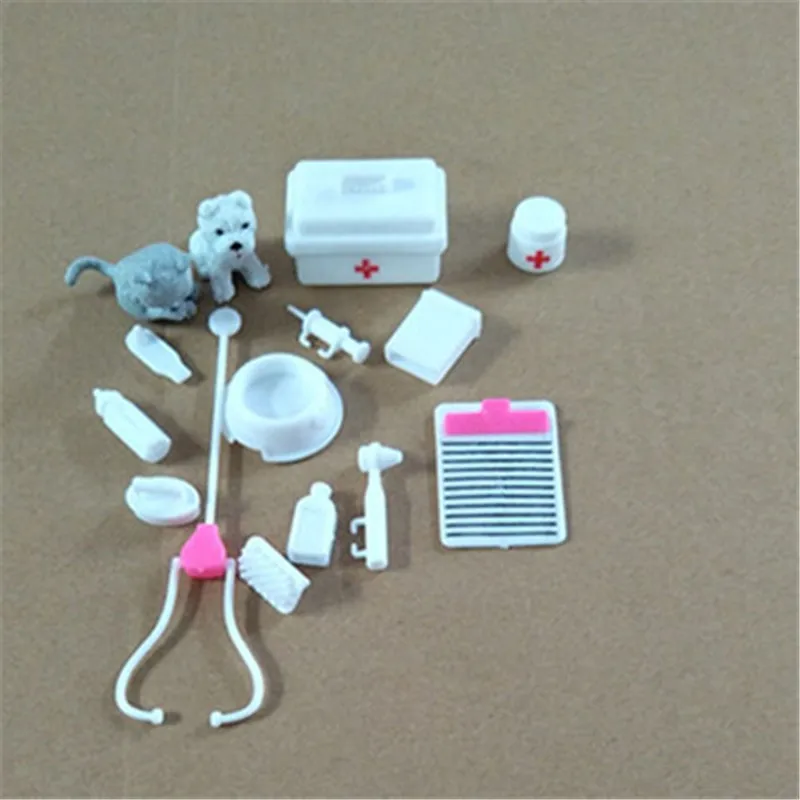 

1 Set Medical Pretend Role Play Toys Mini Plastic Decor Puzzle Educational Toy Children Doctor Nurse for Baby Doll Accessories