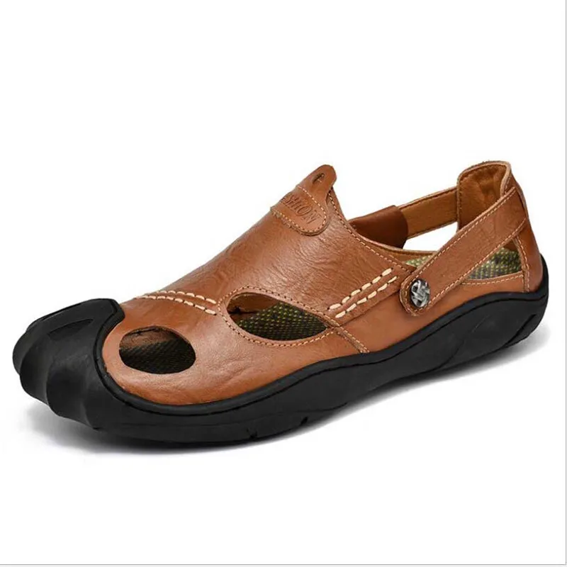 

2019 summer new men's sandals Baotou leather outdoor casual men's shoes fashion anti-collision wholesale non-slip leather