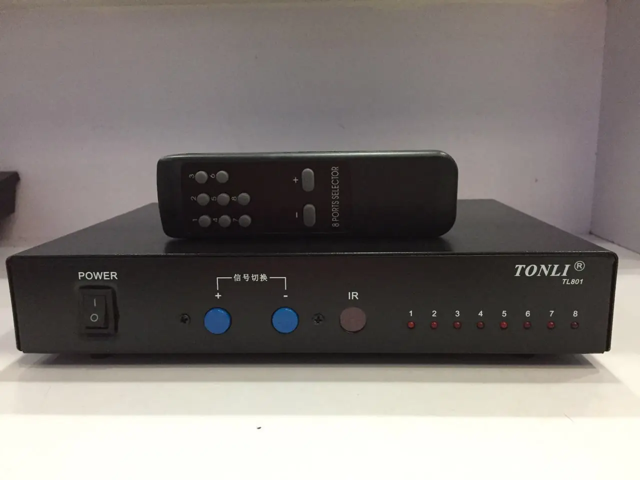 8 портовый AV Переключатель с пультом дистанционного управления RCA видео аудио