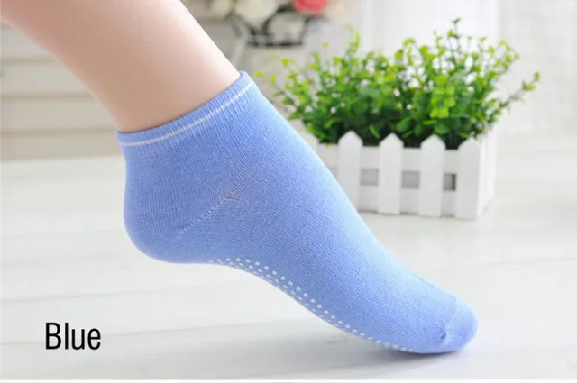 1 Pair Yoga Socks Women Anti slip Silicone Pilates Ballet Socks Gym Fitness Sport Socks Cotton Breathable Elasticity Socks Blue