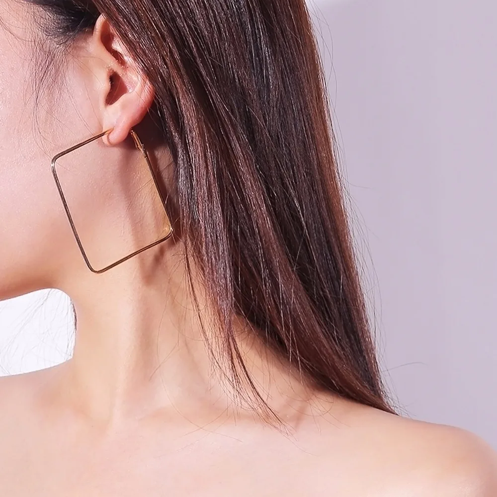 

New Punk Big Circle Hoop Earring For Women Simple Round Square Hoop Earrings Simple Geometric Party Jewelry For Women