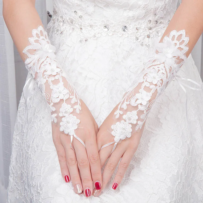 1 пара, 5 стилей, белые стразы, бисер, кружева, цветок, свадебные перчатки, без пальцев, короткие свадебные перчатки для невесты, аксессуары VL