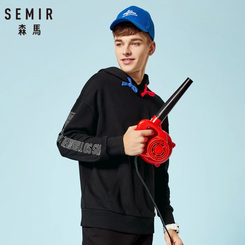 SEMIR Men Print Sleeved Hooded Sweatshirt with Kangaroo