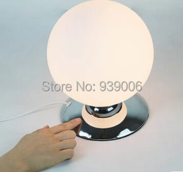 

milan designer touch the lamp ball the work and study desk lamp that shield an eye