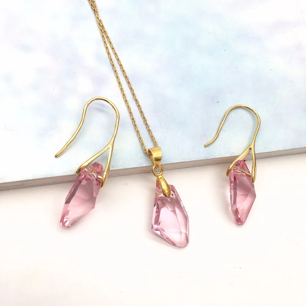 Ms Betti Galactic Vertical Pendant and Earring jewelry set crystal from Swarovski10