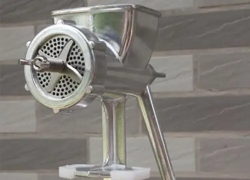 

Manual Birds Fishing Bait Granulator Pellet Maker Animal food maker