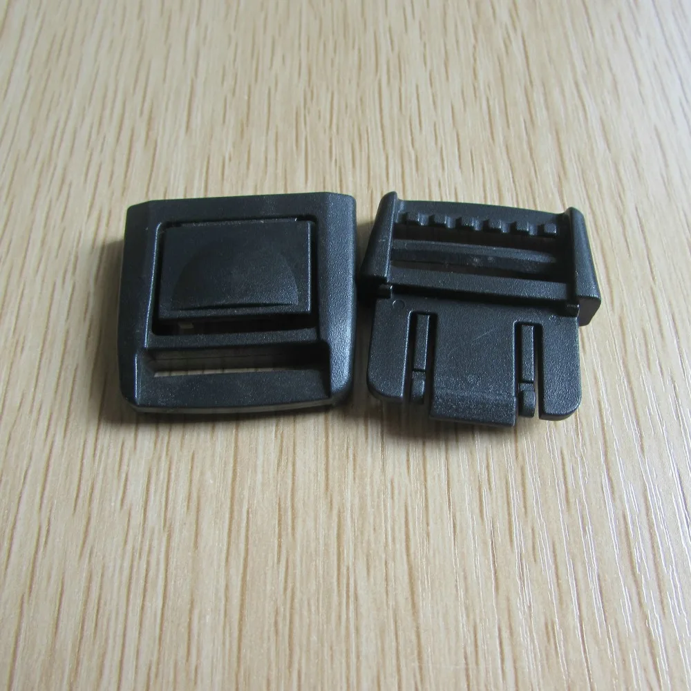 Center Push Buckle