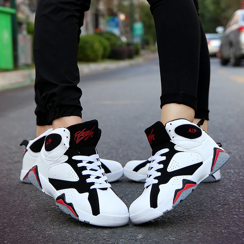 

New Design Original Basketball Shoes Male Couple Cheap Sneakers Breathable mens Boots Support comfortable Hard Court boys Cool