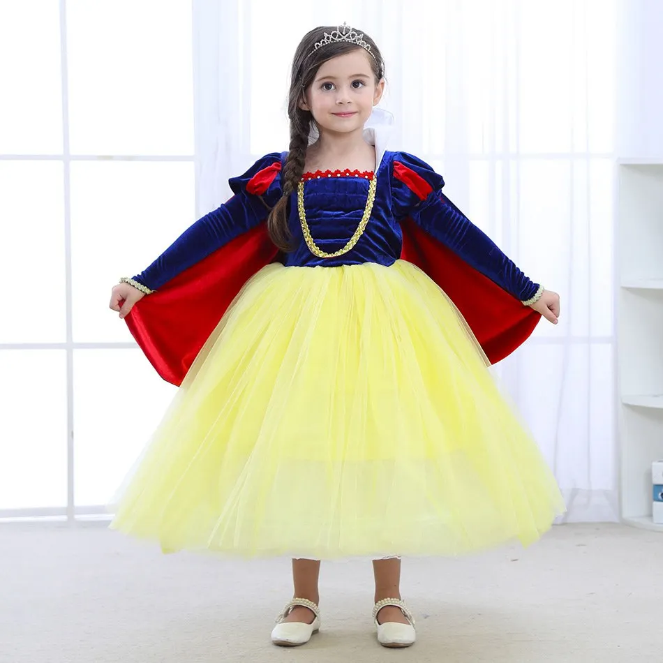 Snow White Costumes (5)