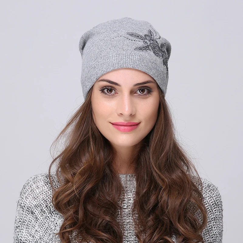 шапка кэжуал женский. шапка в стиле гранж. шапка-чулок. шапка national geographic iconic beanie. мужской casual головные уборы.