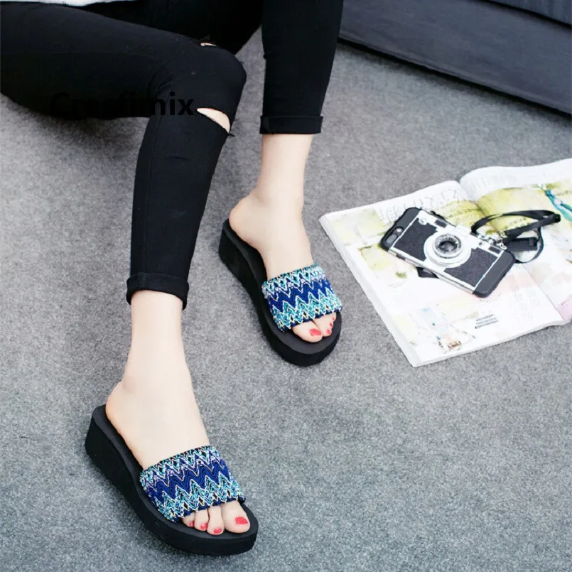 4 (2)