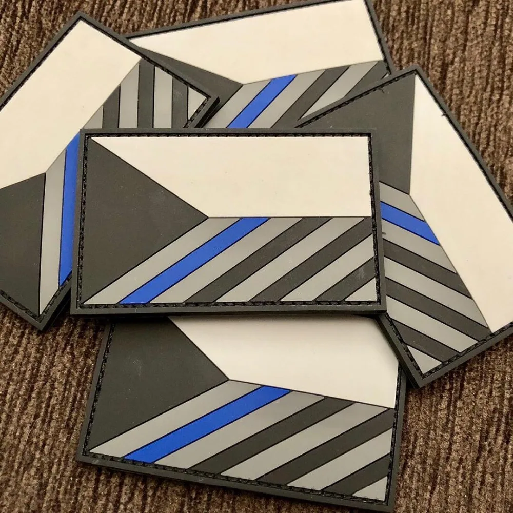 

1 PCS 3D PVC Hook & Loop Czech Republic Flag Patches Patriotic Military Patches with Glue for Backpack Coat DIY