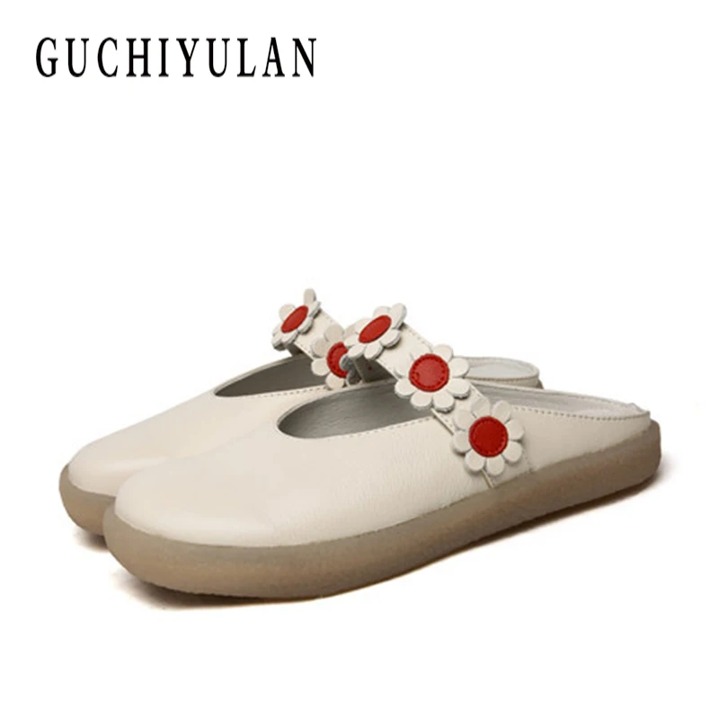 

2019 new women round head wild open toe fashion leather wear flat sandals /slippers Factory wholesale direct