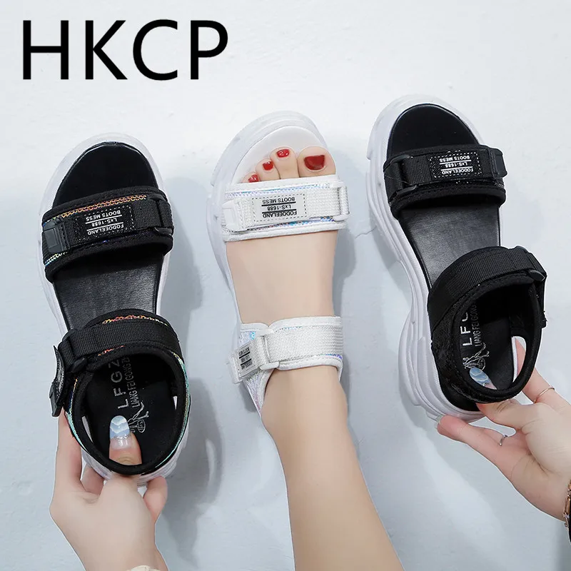 

HKCP Fashion 2019 summer new Korean sequin sandals female hook loop muffin platform sports shoes fish mouth sandals C398