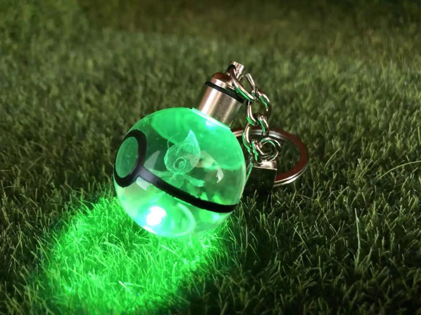 Модные Bulbasaur Стрекоза 3D стекло с гравировкой шар лампа Покемон го новинка брелок для ключей с led-лампочкой Красочный кулон детский подарок - Цвет: Celebi