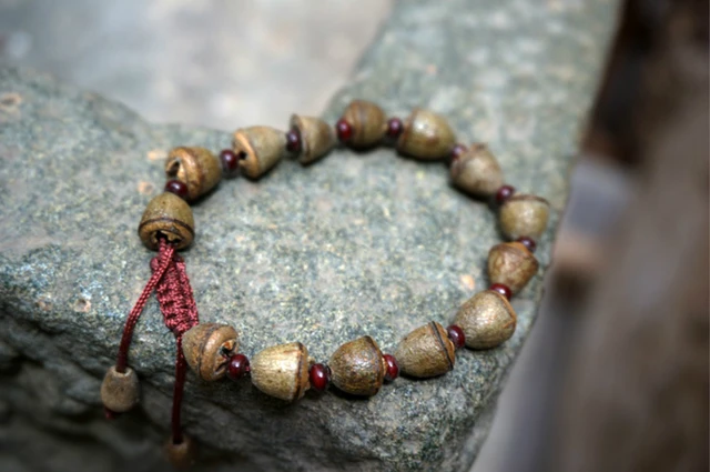 Eucalyptus Seeds Tibetan Buddhist Prayer Beads Mala Buddha Bracelet Rosary Wooden Bangle Jewelry