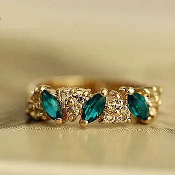 

1pc 2018 Retro Vintage Created Crystal Gold Ring Sweet Rhinestone Rings For Women Wholesale / Retail 17mm Size