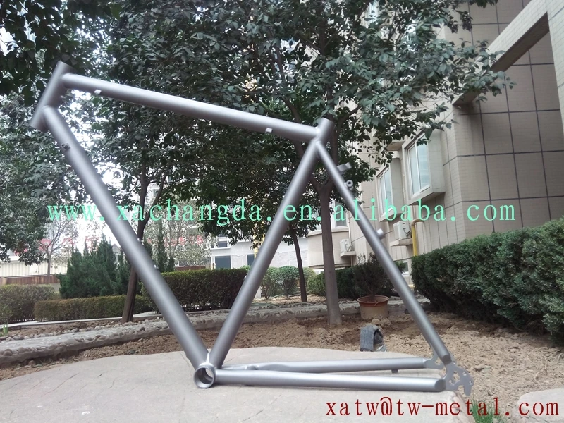 sandblasting bike frame