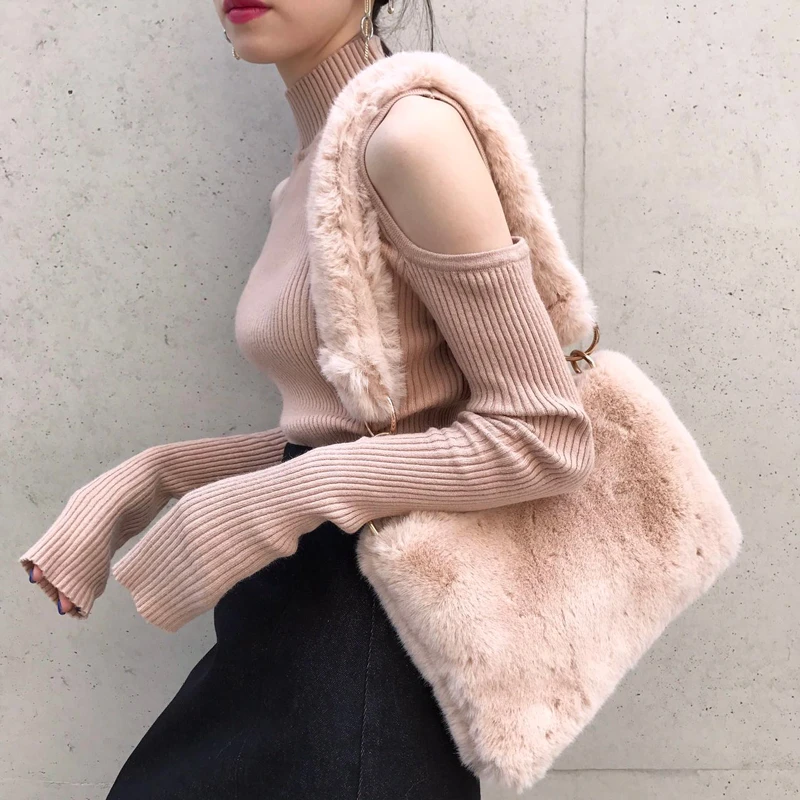 

New Fashion Vintage Winter Women Plush Shoulder Bag Causal Women Totes Big Capacity Top Handle Handbags Fur Soft Lady Design Bag