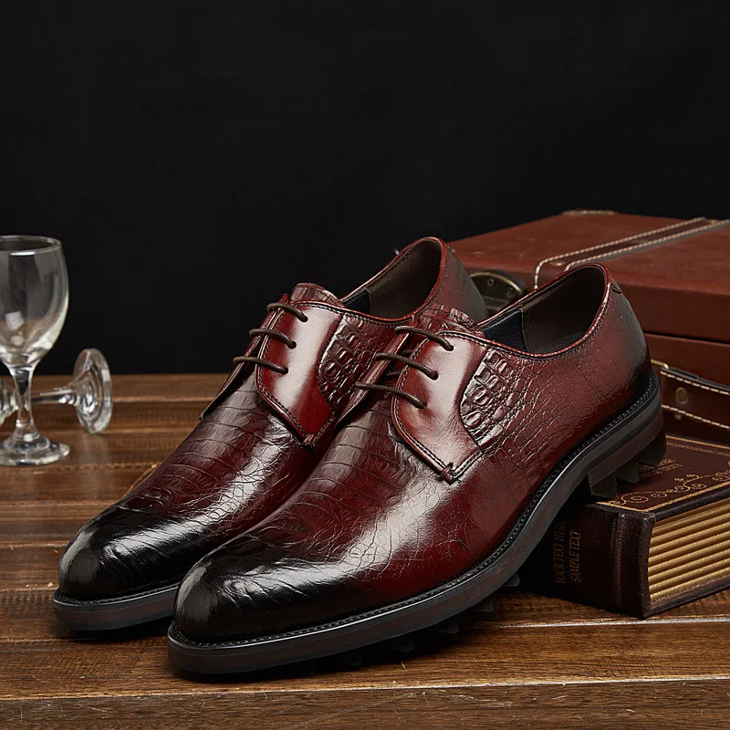 

MYCORON 2019 New Luxury Designers Men Shoes Crocodile Pattern Men Shoes Leather Boots Pointed Men Dress Shoes Zapato Hombre