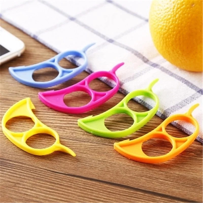 Plastic Orange Peelers Zesters Lemon Grapefruit Fruit Slicer Opener Cutter Kitchen Gadgets At Random 7.4x3.4cm 1PC - Image 4