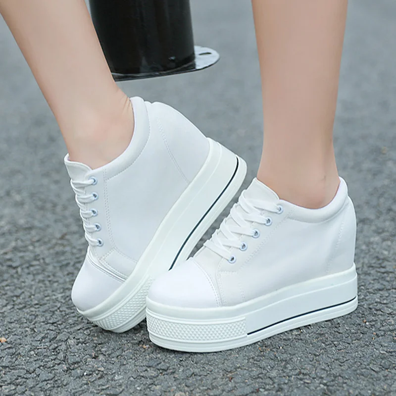 

2018 Spring& Autumn Fashion platform shoes with lace-up casual sweet sneakers White Black shallow women shoes size 35-40