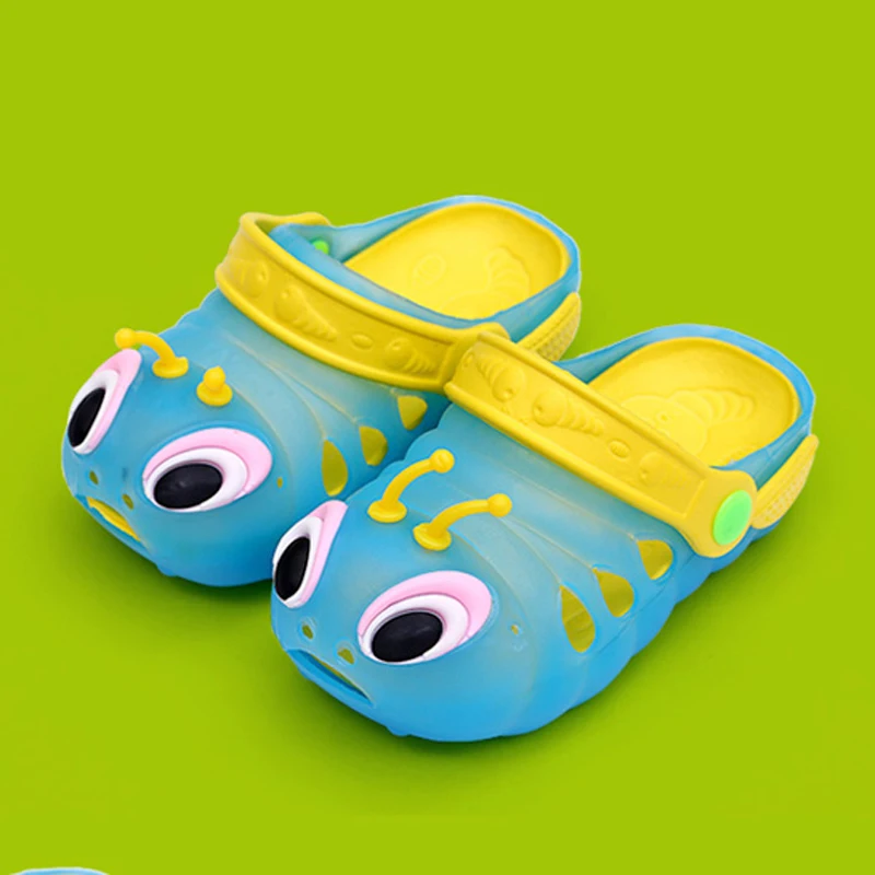 caterpillar clogs
