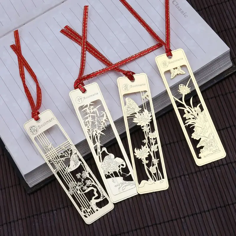 

Beautiful Chinese Retro Style Hollow Metal Bookmark Traditional Note Memo Clip Paper Marker Student School Stationery