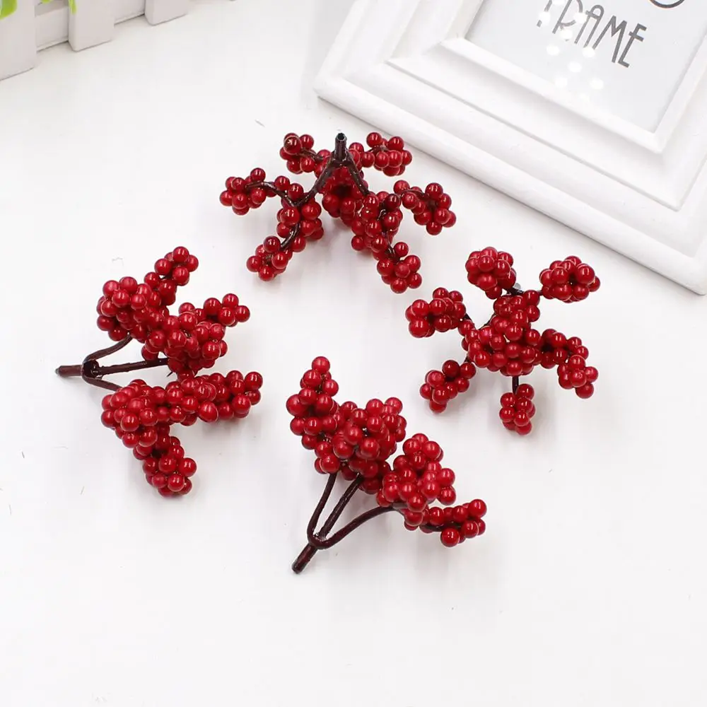 10unids 16 heads Mini Fake Fruit Foam Small Berries Cherry Branch DIY Stamen Artificial Flower for Wedding Home Craft Decoration 10unids 16 heads Mini Fake Fruit Foam Small Berries Cherry Branch DIY Stamen Artificial Flower for Wedding Home Craft Decoration